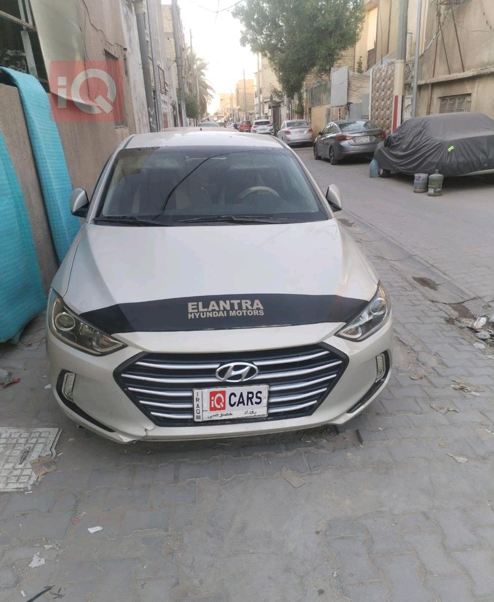 هيونداي النترا